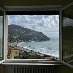 Ocean View Flat With Wi-fi, Ac And Elevator To Town Apartment